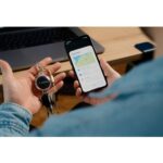 Verbatim (32134) MYFC-02BW My Finder Coin Bluetooth Item Finder 2 pack Black / White - Image 5